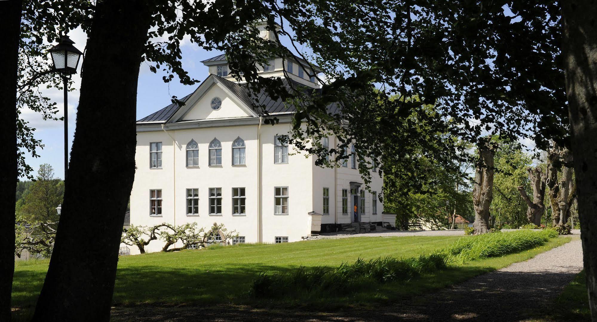 Oester Malma Hotel Marieberg  Exterior photo