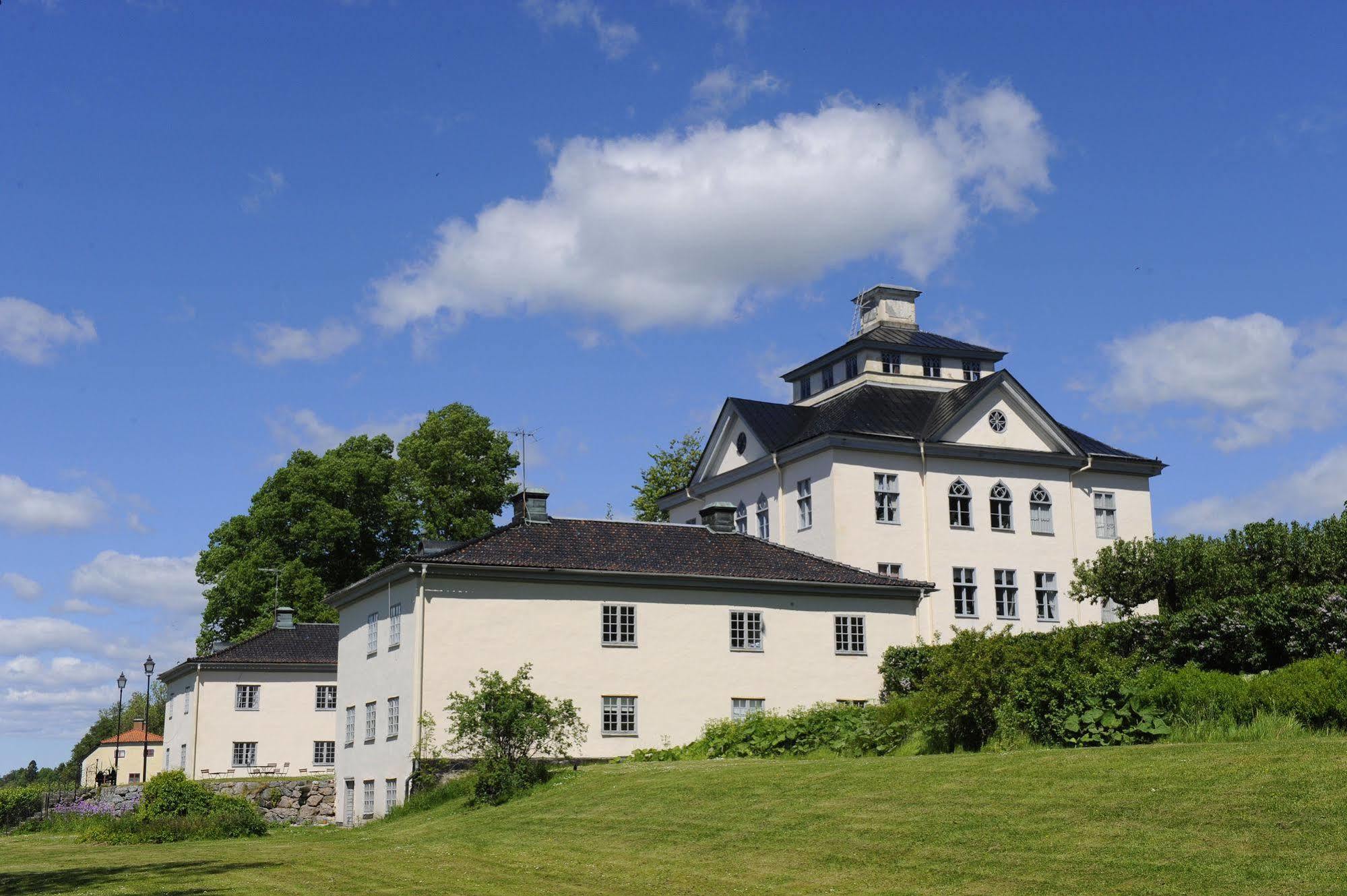 Oester Malma Hotel Marieberg  Exterior photo